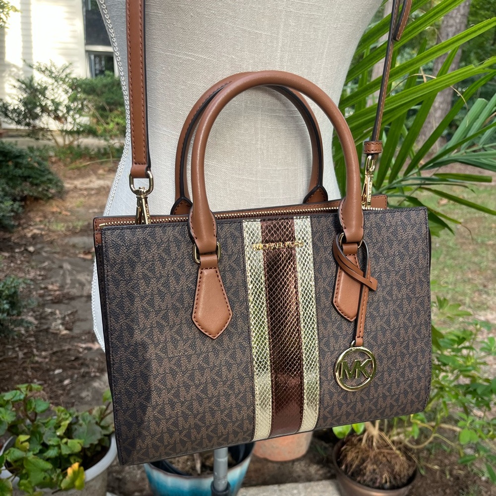 Michael Kors Logo Sheila Metallic Crossbody Medium Satchel Bsg, NWOT
